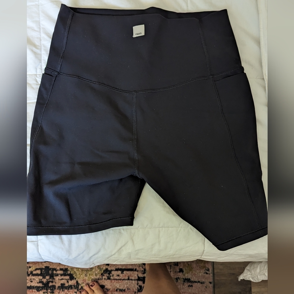 Vuori Studio Pocket Shorts
